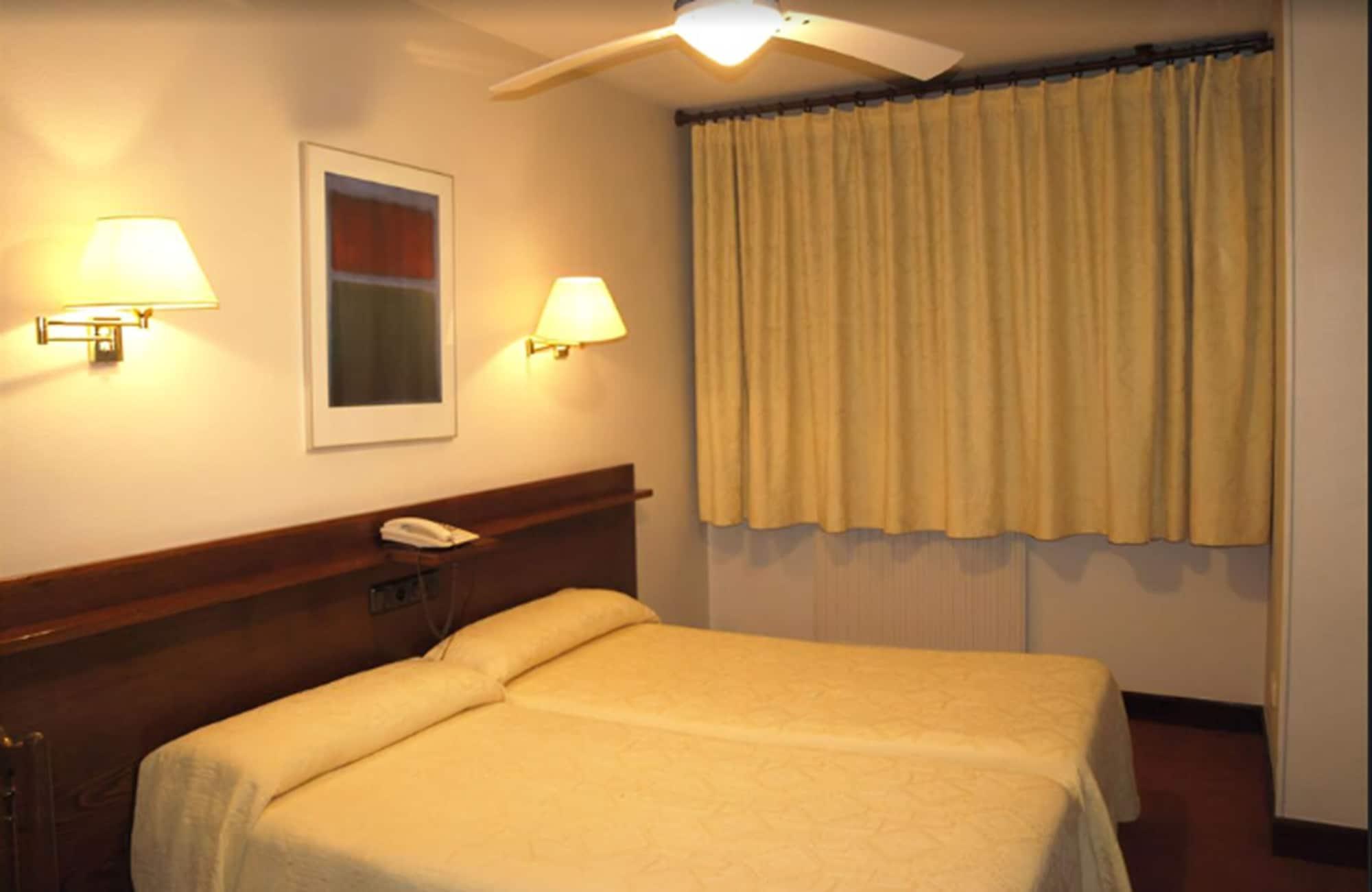 Hotel Ibiltze Lasarte Oria Εξωτερικό φωτογραφία