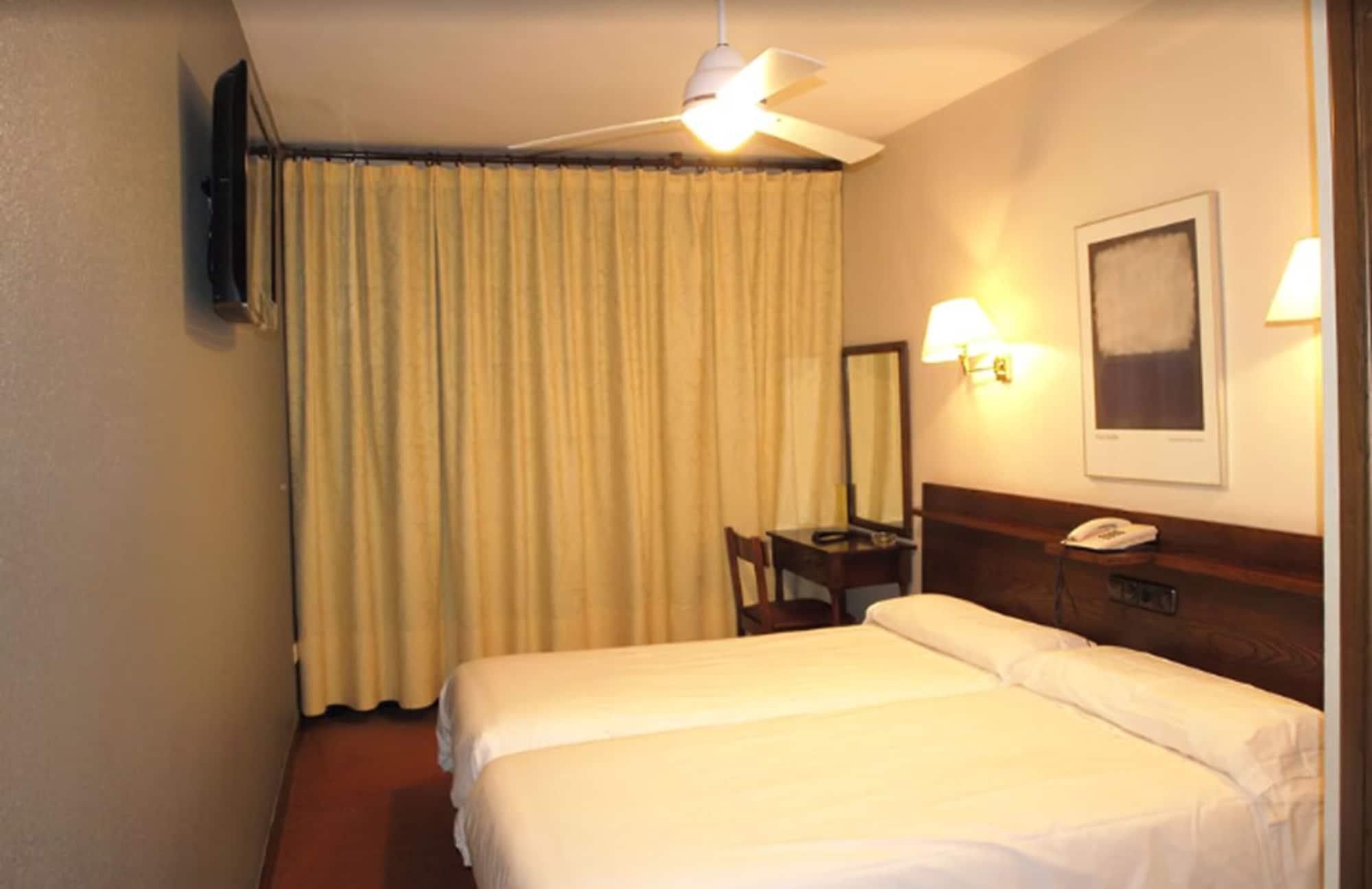 Hotel Ibiltze Lasarte Oria Εξωτερικό φωτογραφία
